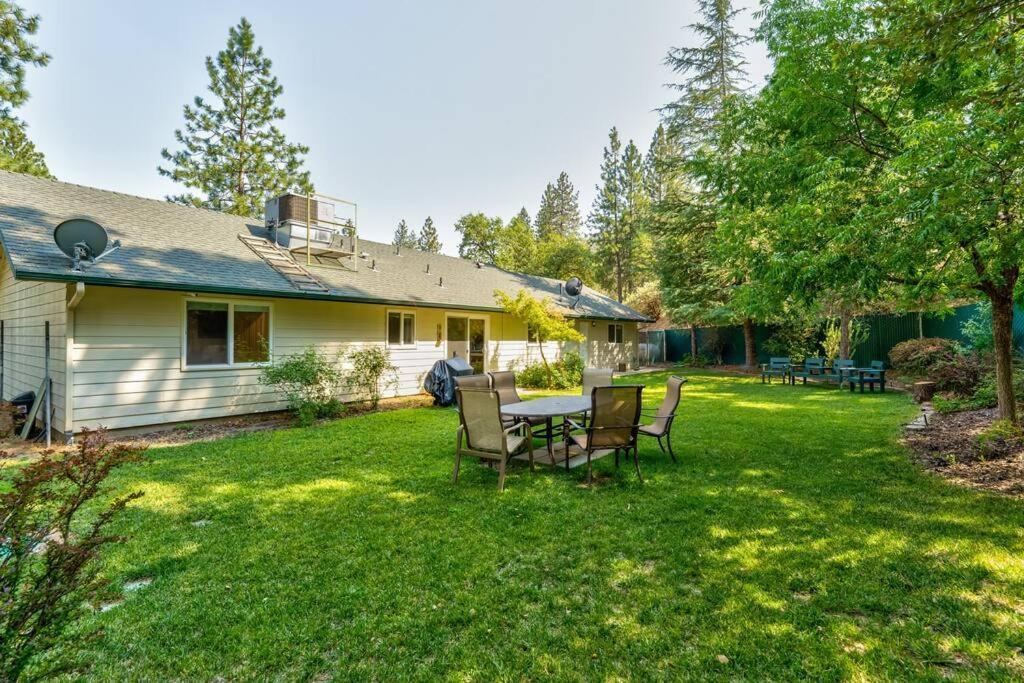 Acorn House - Charming House In Green Heaven With Pool Table With Lovely Backyard Оукхърст Екстериор снимка